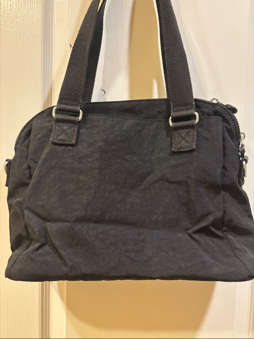 KIPLING..THE “FELICITY”SHOULDER BAG…BLACK NYLON LEATHER HANDLES LOTS OF POCKETS - Picture 6 of 12